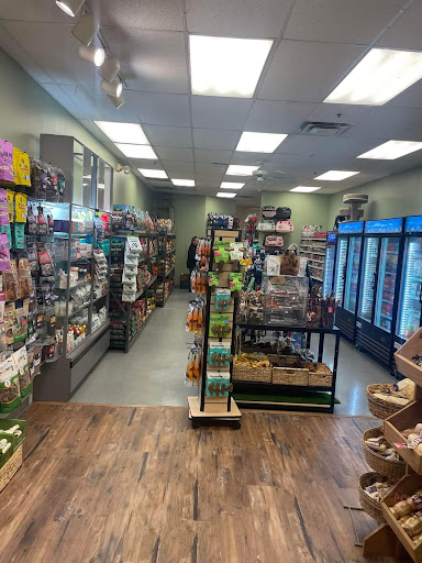 Gigi and Sons' Pet Grooming and Supplies
