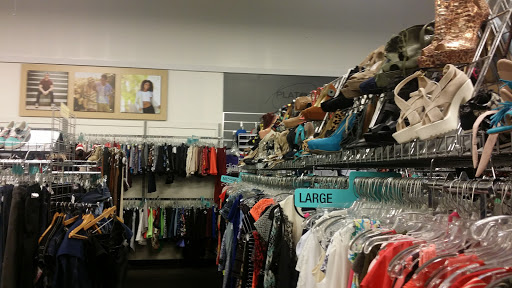 Plato’s Closet Willowbrook Find Clothing store in Houston Near Location