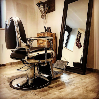 Privé by Jean Christophe ( Coiffure Homme Barbier) à Saint-Genis-Laval