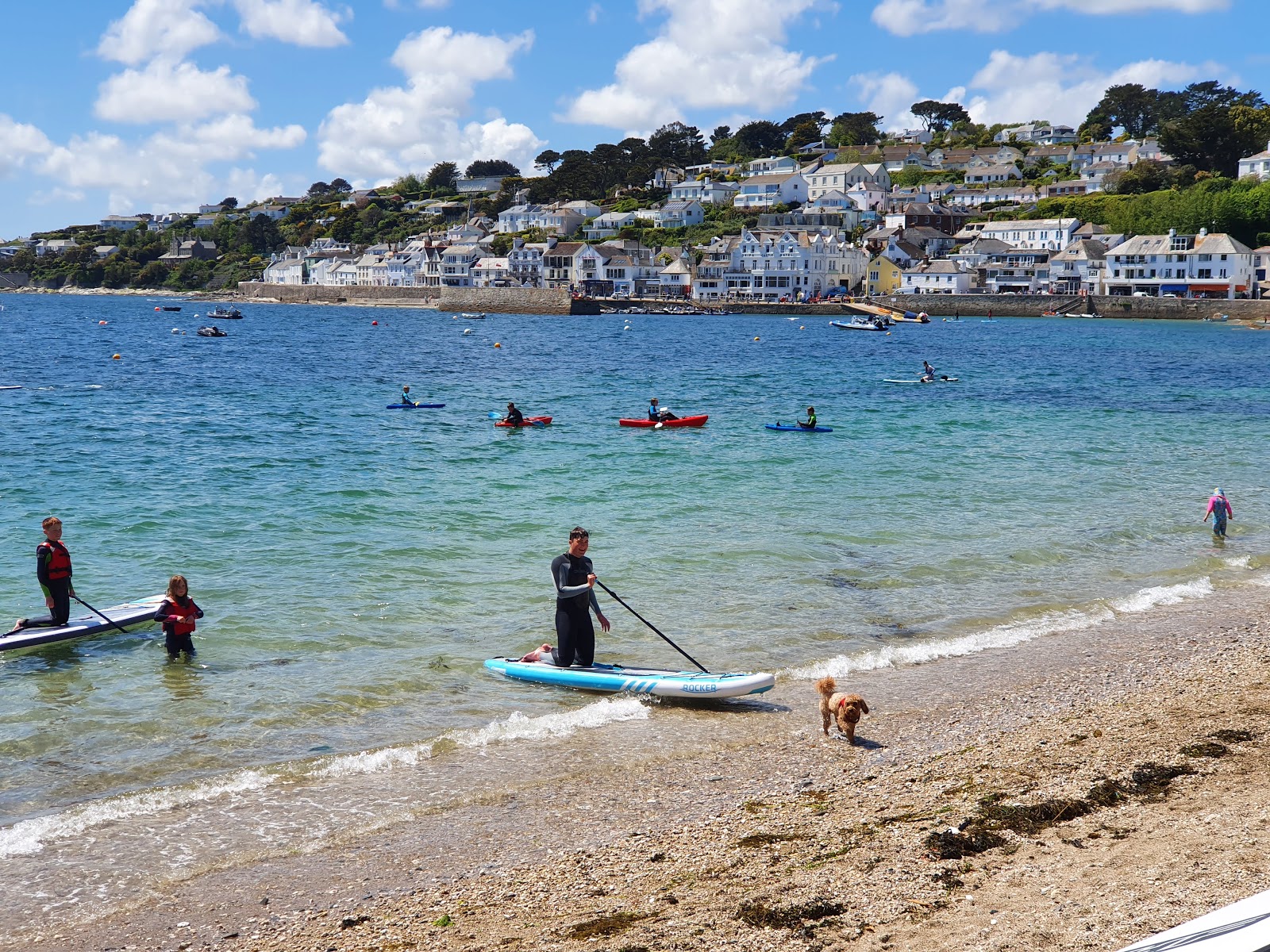Foto von St Mawes beach mit sehr sauber Sauberkeitsgrad