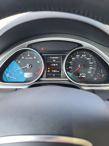 Used Car Dealer «J & A Auto Center», reviews and photos, 211 Broadway, Raynham, MA 02767, USA