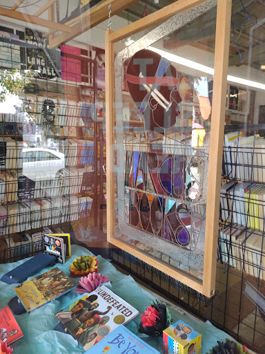 Book Store «Marcus Book Stores», reviews and photos, 3900 M.L.K. Jr Way, Oakland, CA 94609, USA