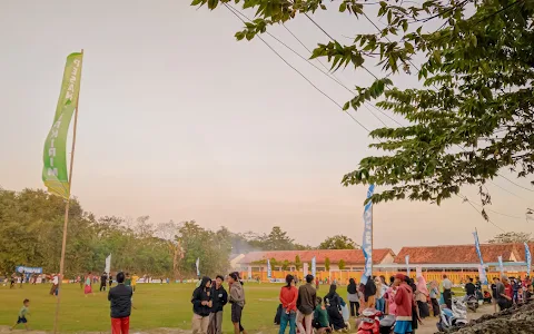 Lapangan Rengaspendawa image