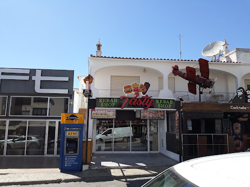 Tasty kebab & pizza & burgers em Albufeira