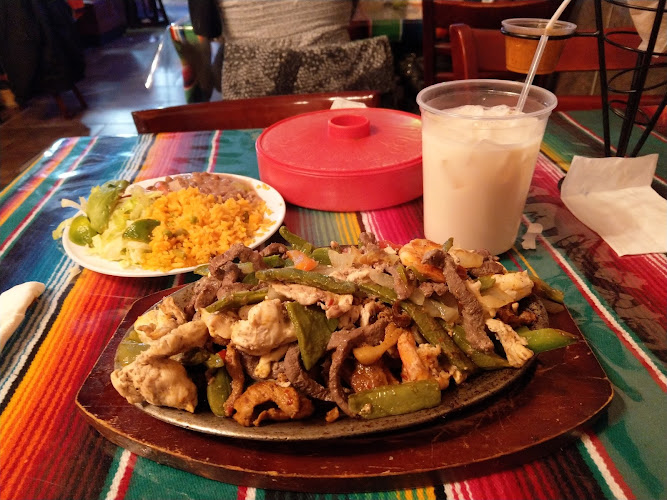 El Oaxaqueño Restaurant & Bakery