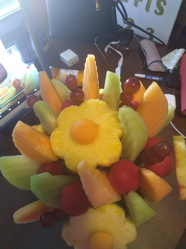Gift Shop «Edible Arrangements», reviews and photos, 1945 W Palmetto St #113, Florence, SC 29501, USA