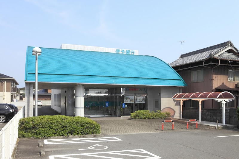 伊予銀行 観音寺支店