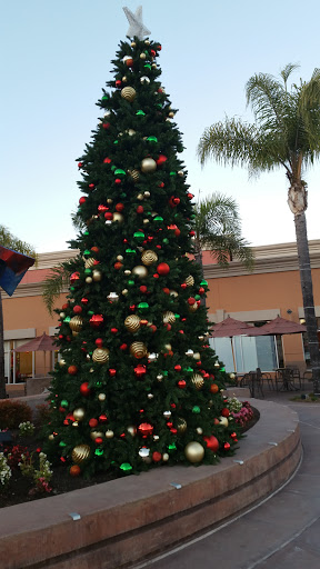 Shopping Mall «Piazza Carmel», reviews and photos, 3810 Valley Centre Dr, San Diego, CA 92130, USA