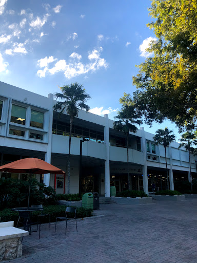 Book Store «University of Miami Bookstore», reviews and photos, 1306 Stanford Dr, Coral Gables, FL 33146, USA