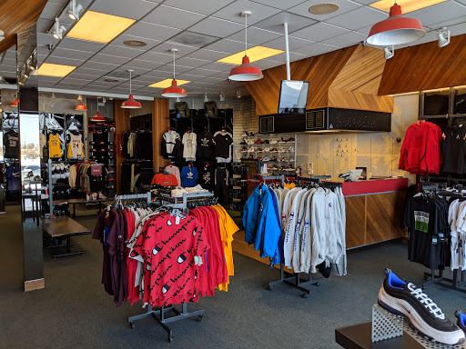 Shopping Mall «Signal Hills Shopping Center», reviews and photos, 1225 S Robert St, West St Paul, MN 55118, USA