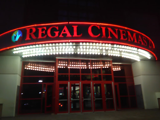 Movie Theater «Regal Cinemas Richmond Town Square 20», reviews and photos, 631 Richmond Road, Richmond Heights, OH 44143, USA