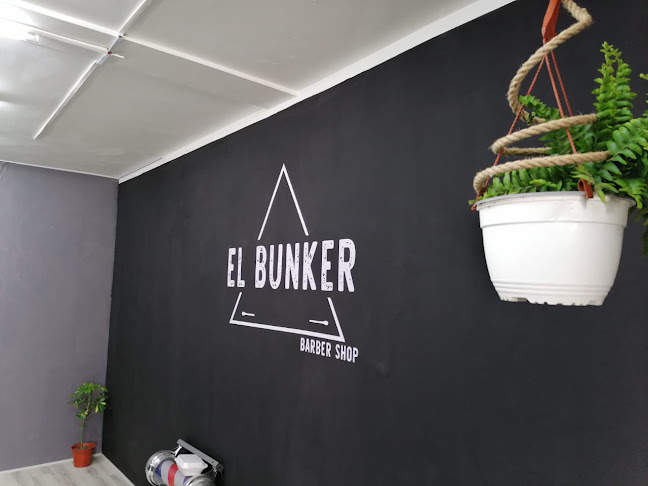 Opiniones de El bunker barber en Metropolitana de Santiago - Barbería