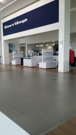 Volkswagen Dealer «Vacaville Volkswagen», reviews and photos, 721 Orange Dr, Vacaville, CA 95687, USA