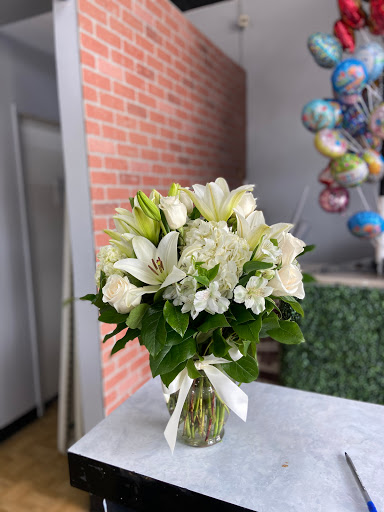 Florist «Rosemantico Flowers», reviews and photos, 13535 Telegraph Rd, Whittier, CA 90605, USA