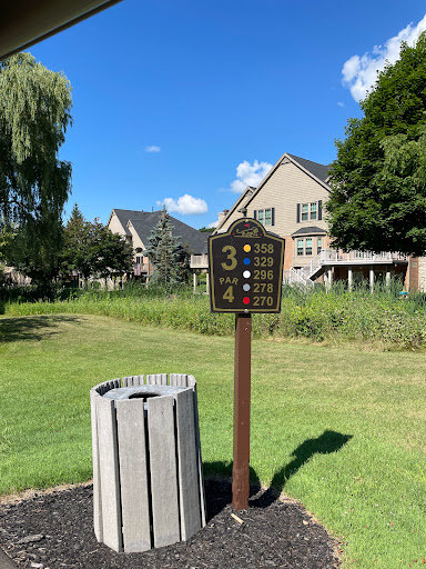 Golf Course «Tanglewood Golf Course», reviews and photos, 22805 Country Club Dr, South Lyon, MI 48178, USA