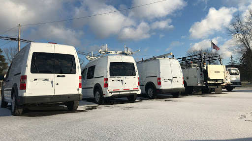 Used Car Dealer «Online Auto Commercial», reviews and photos, 3201 W Thompson Rd, Fenton, MI 48430, USA