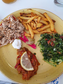 Plats et boissons du Restaurant libanais 961 Lebanese Street Food à Levallois-Perret - n°3