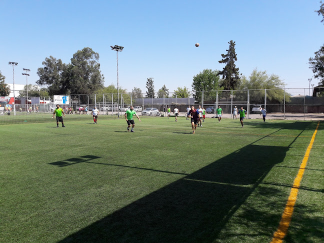 Opiniones de Canchas Soccer Pro Ñuñoa en Ñuñoa - Campo de fútbol