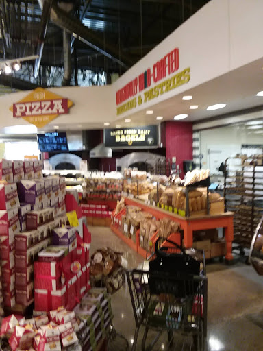 Grocery Store «Whole Foods Market», reviews and photos, 427 Walnut St, Lynnfield, MA 01940, USA