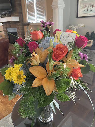 Florist «White Floral Co», reviews and photos, 2218 E Center St, Kingsport, TN 37664, USA