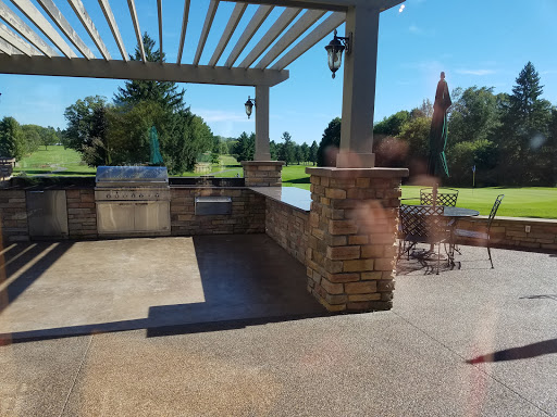 Golf Club «River Falls Golf Club», reviews and photos, 2120 E Division St, River Falls, WI 54022, USA