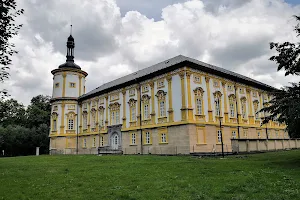 Linhartovy Castle image