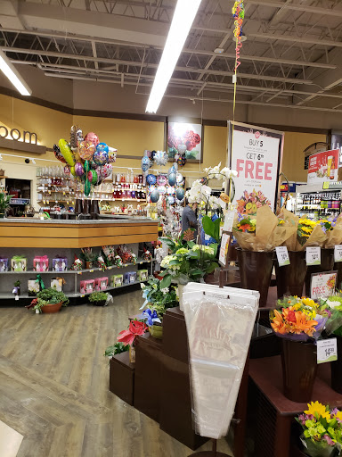 Grocery Store «Safeway», reviews and photos, 301 Westfield St, Silverton, OR 97381, USA