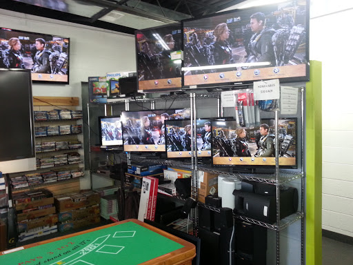 Pawn Shop «Jackpot Pawn Shop», reviews and photos, 33665 Groesbeck Hwy, Fraser, MI 48026, USA