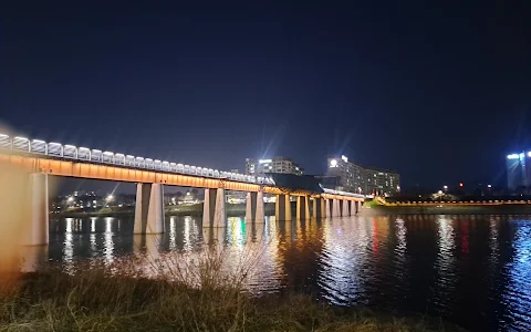 Ayang Bridge image