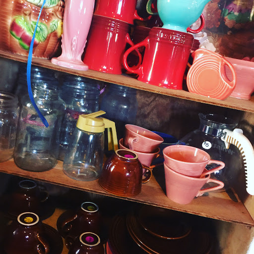 Thrift Store «Stained Market Place», reviews and photos, 2106 E 15th Ave, Tampa, FL 33605, USA