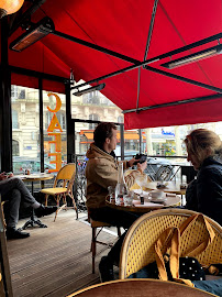 Atmosphère du Restaurant français Le Beaujolais d'Auteuil à Paris - n°2