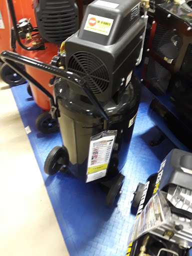 Hardware Store «Harbor Freight Tools», reviews and photos, 3428 E Silver Springs Blvd, Ocala, FL 34470, USA