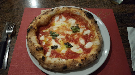 Grotto Pizzeria Castello in Caggiano, Provincia di Salerno