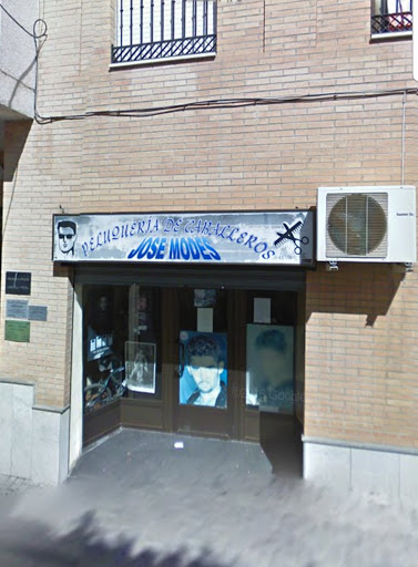 Peluquería de Caballeros  José Modes en Dúrcal, Granada