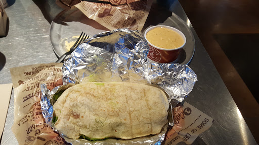 Mexican Restaurant «Chipotle Mexican Grill», reviews and photos, 1560 N Litchfield Rd, Goodyear, AZ 85338, USA