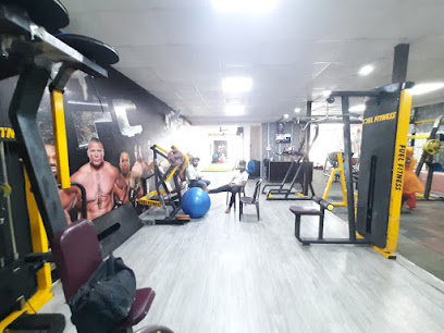 FUEL FITNESS GYM - A-1 3rd Floor, above Nainital Bank, Acharya Niketan, Mayur Vihar, New Delhi, Delhi 110091, India