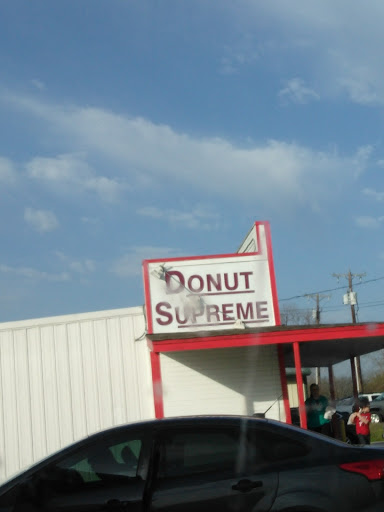 Donut Shop «Donut Supreme», reviews and photos, 400 E Trunk St, Crandall, TX 75114, USA