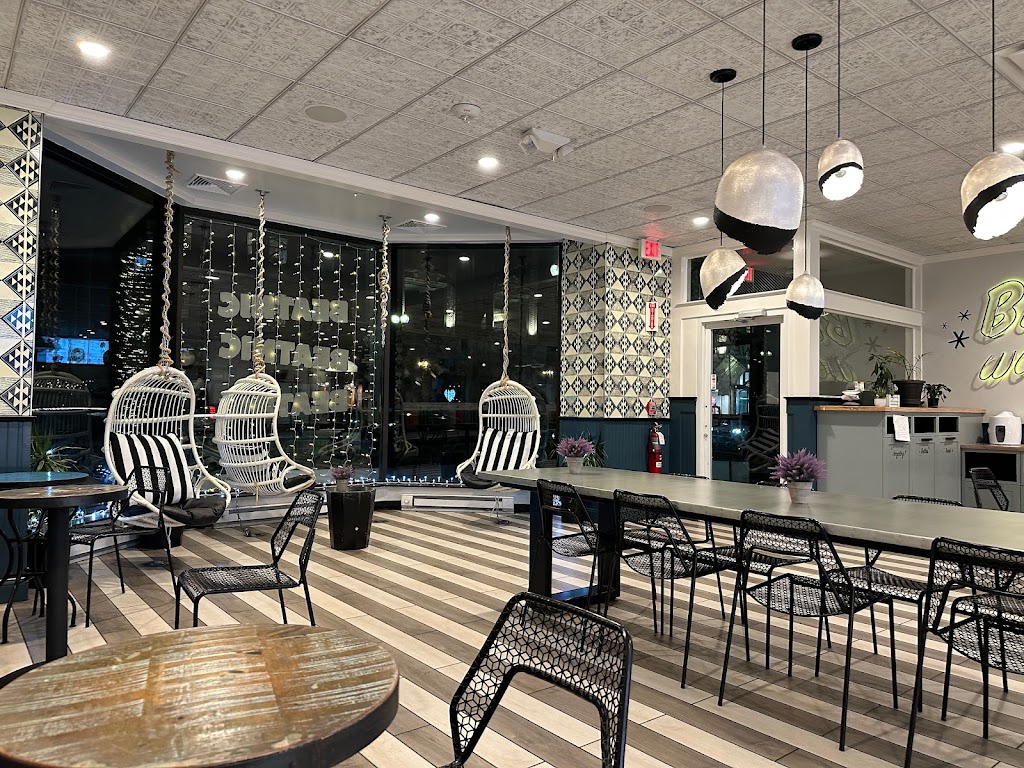 Beatnic Vegan Restaurant - Back Bay 02116