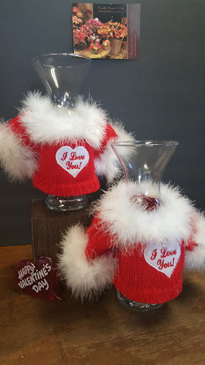 Florist «Carrolls Florist of Beverly», reviews and photos, 385 Cabot St, Beverly, MA 01915, USA