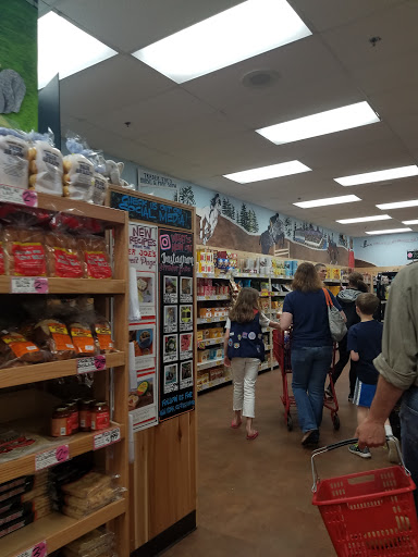 Shopping Mall «Gateway Shopping Center», reviews and photos, 221 E Swedesford Rd, Wayne, PA 19087, USA