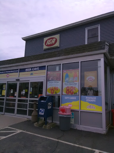 Grocery Store «Trenton Marketplace», reviews and photos, 1007 Bar Harbor Rd, Trenton, ME 04605, USA