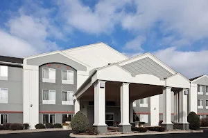 Holiday Inn Express Fort Wayne-East (New Haven), an IHG Hotel image