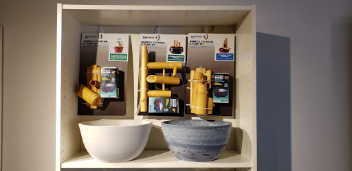 Pet Supply Store «Central Garden & Pet Co», reviews and photos, 13227 Orden Dr, Santa Fe Springs, CA 90670, USA