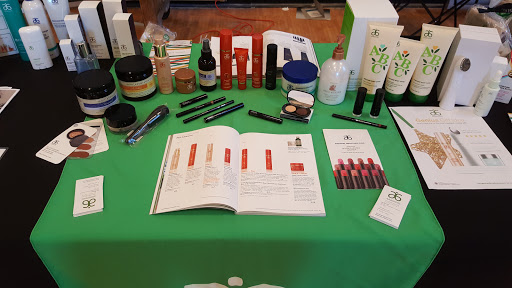 Recreation Center «Evanston Recreation Center», reviews and photos, 3204 Woodburn Ave, Cincinnati, OH 45207, USA