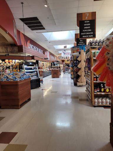 Grocery Store «Tops Friendly Markets», reviews and photos, 271 Main St, New Paltz, NY 12561, USA