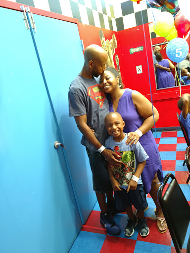 Laser Tag Center «Zap Zone Laser Tag», reviews and photos, 9751 Telegraph Rd, Taylor, MI 48180, USA