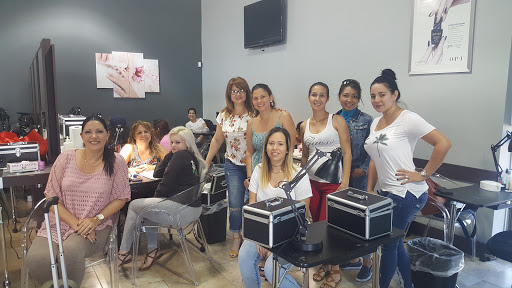 Beauty School «La Belle Beauty Academy», reviews and photos, 7390 W Flagler St, Miami, FL 33144, USA