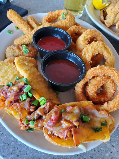 Bar & Grill «South East Gears & Cheers», reviews and photos, 23333 Aurora Rd, Bedford Heights, OH 44146, USA