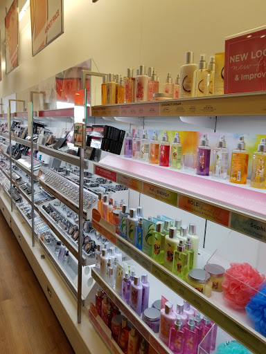 Hair Salon «Ulta Beauty», reviews and photos, 940 Airport Center Rd, Allentown, PA 18109, USA