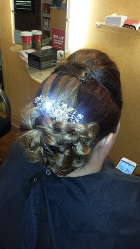 Hair Salon «Regis Salon», reviews and photos, 7700 E Kellogg Dr #12, Wichita, KS 67207, USA